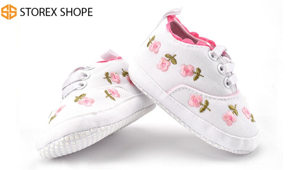 Beautiful shoes for your child, lace and embroidered flowers, for girls ...